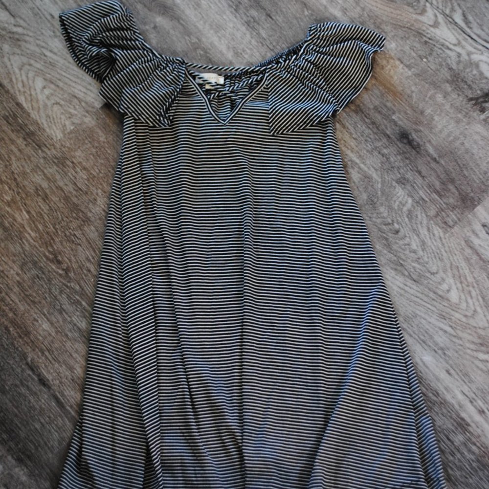 Sleeveless Ruffle Striped Dress